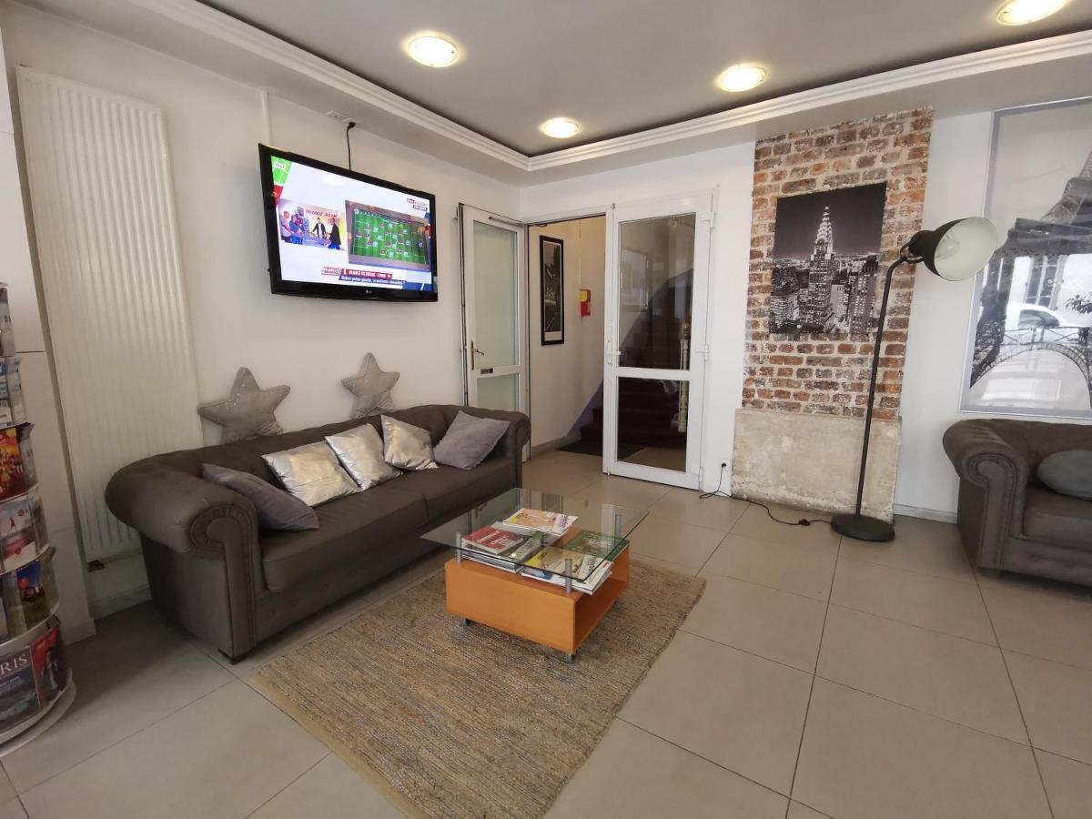 Hotel Le Saint-Hubert - Gare De Lyon Bastille باريس المظهر الخارجي الصورة