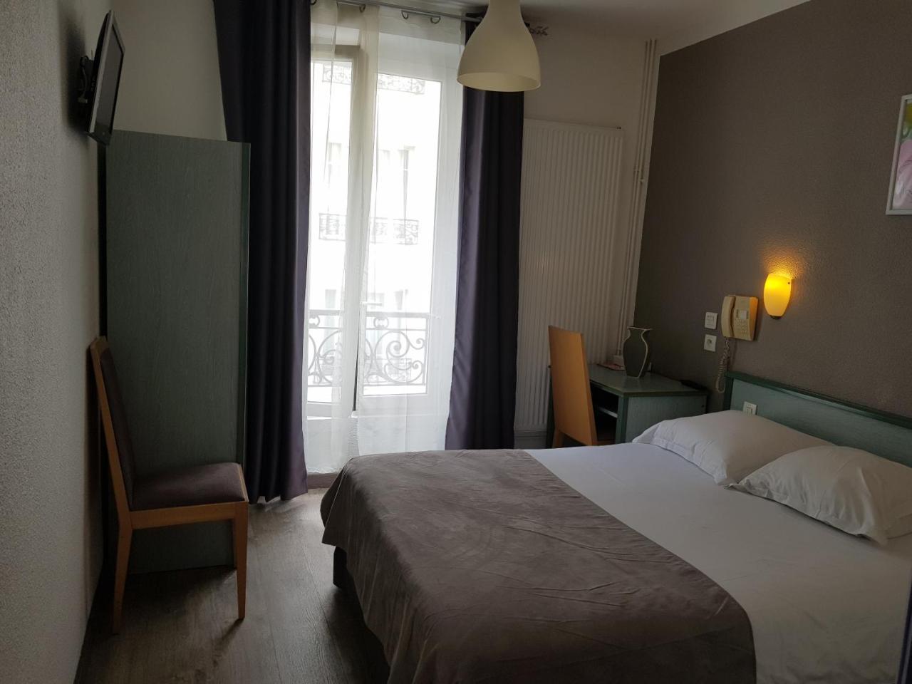 Hotel Le Saint-Hubert - Gare De Lyon Bastille باريس المظهر الخارجي الصورة