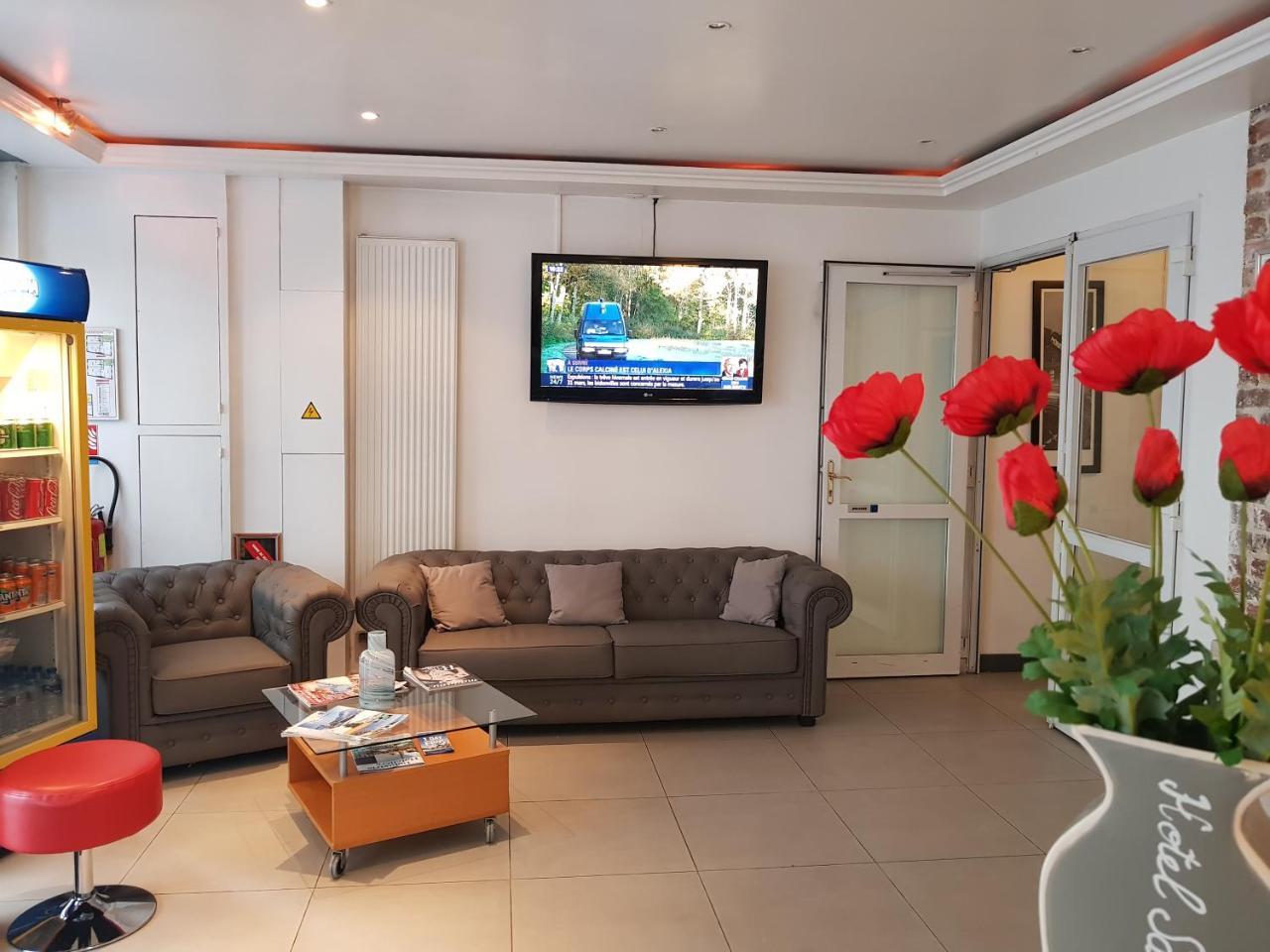 Hotel Le Saint-Hubert - Gare De Lyon Bastille باريس المظهر الخارجي الصورة