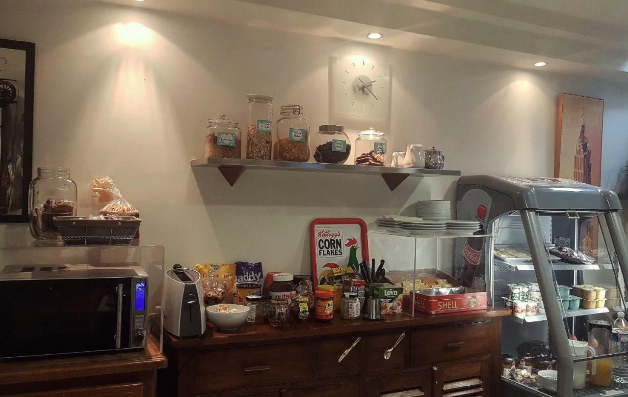 Hotel Le Saint-Hubert - Gare De Lyon Bastille باريس المظهر الخارجي الصورة